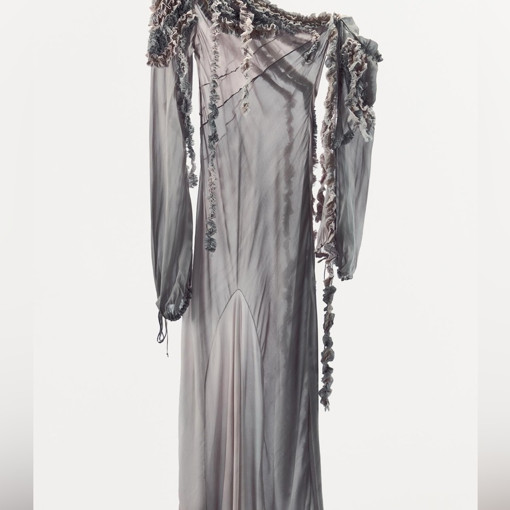 Zara ZW Halloween Collection Limited Edition Asymmetric Dress in lilac. - Picture 6 of 15